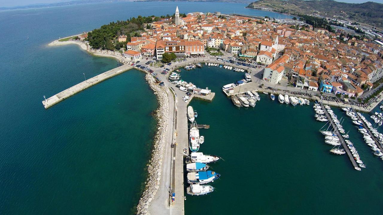 Apartma Soncek Izola Exterior foto